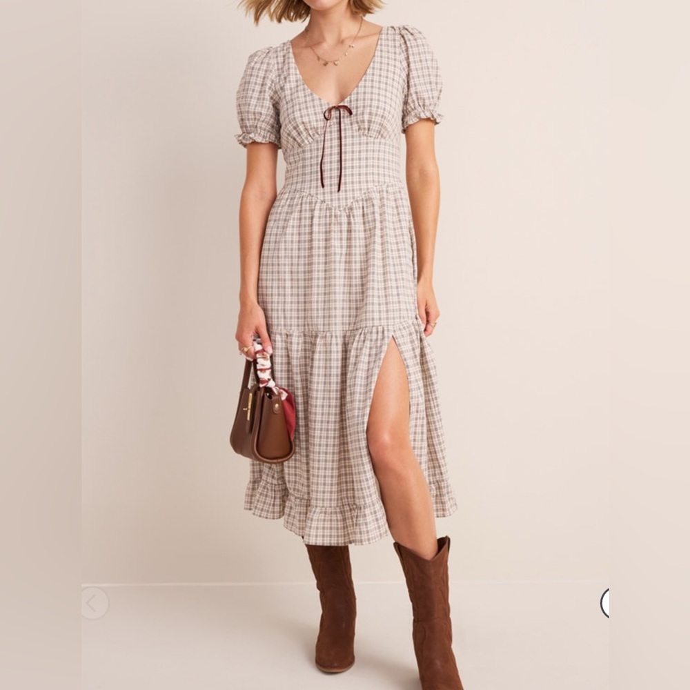 Jodie Plaid Tiered Midi Dress